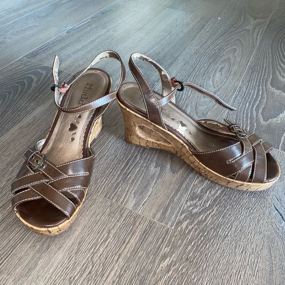 Mudd Sandals | Wedge | Brown | US 8 - Picture 3 of 8